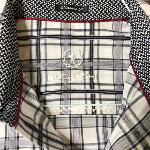 Button down - Picture 2 of 2